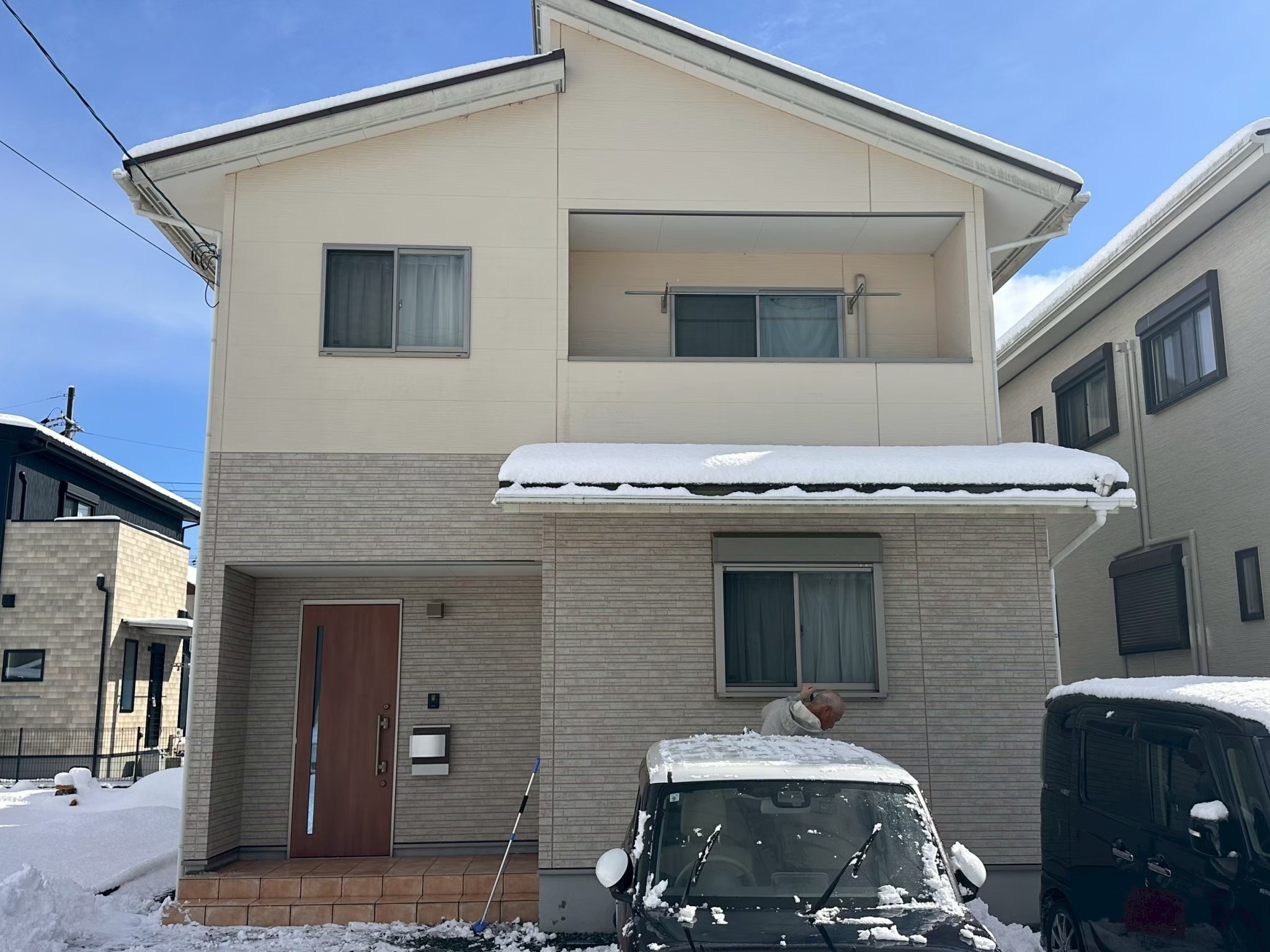 京都府亀岡市にて外壁塗装・屋根塗装〈無機塗料による塗装工事〉 施工前